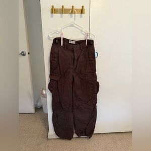 Aritzia TNA Brown Cargo Pants